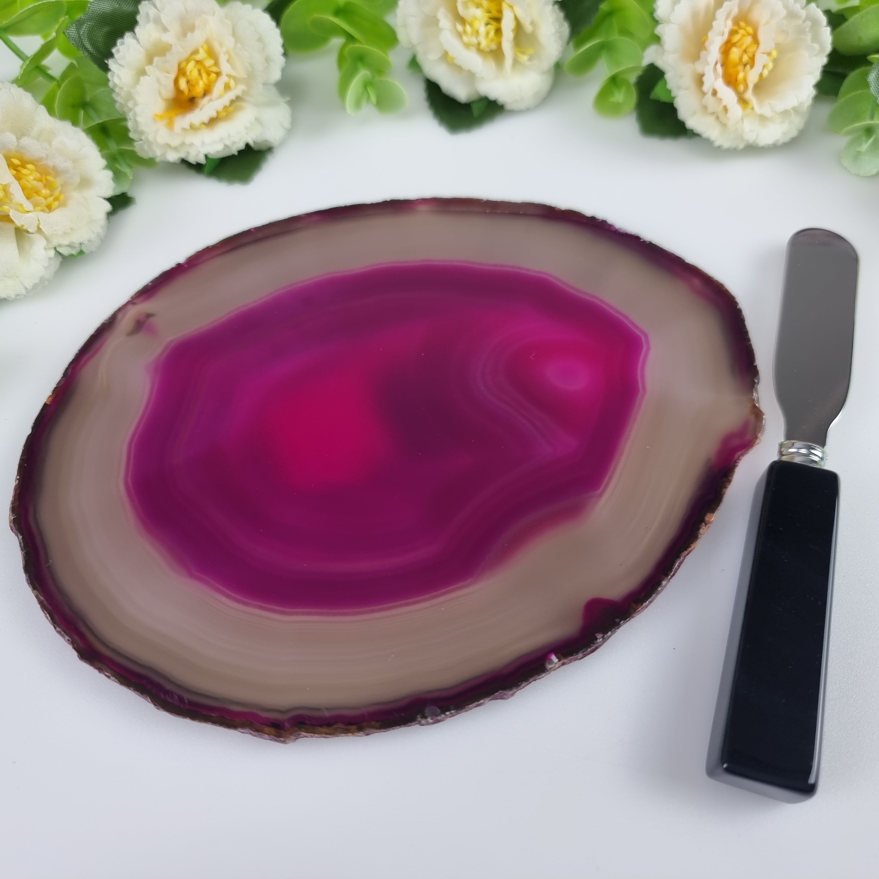 Porta Frios de Ágatas com Bordas Naturais e Espátula - Medida 15 a 18 cm 1 Peça