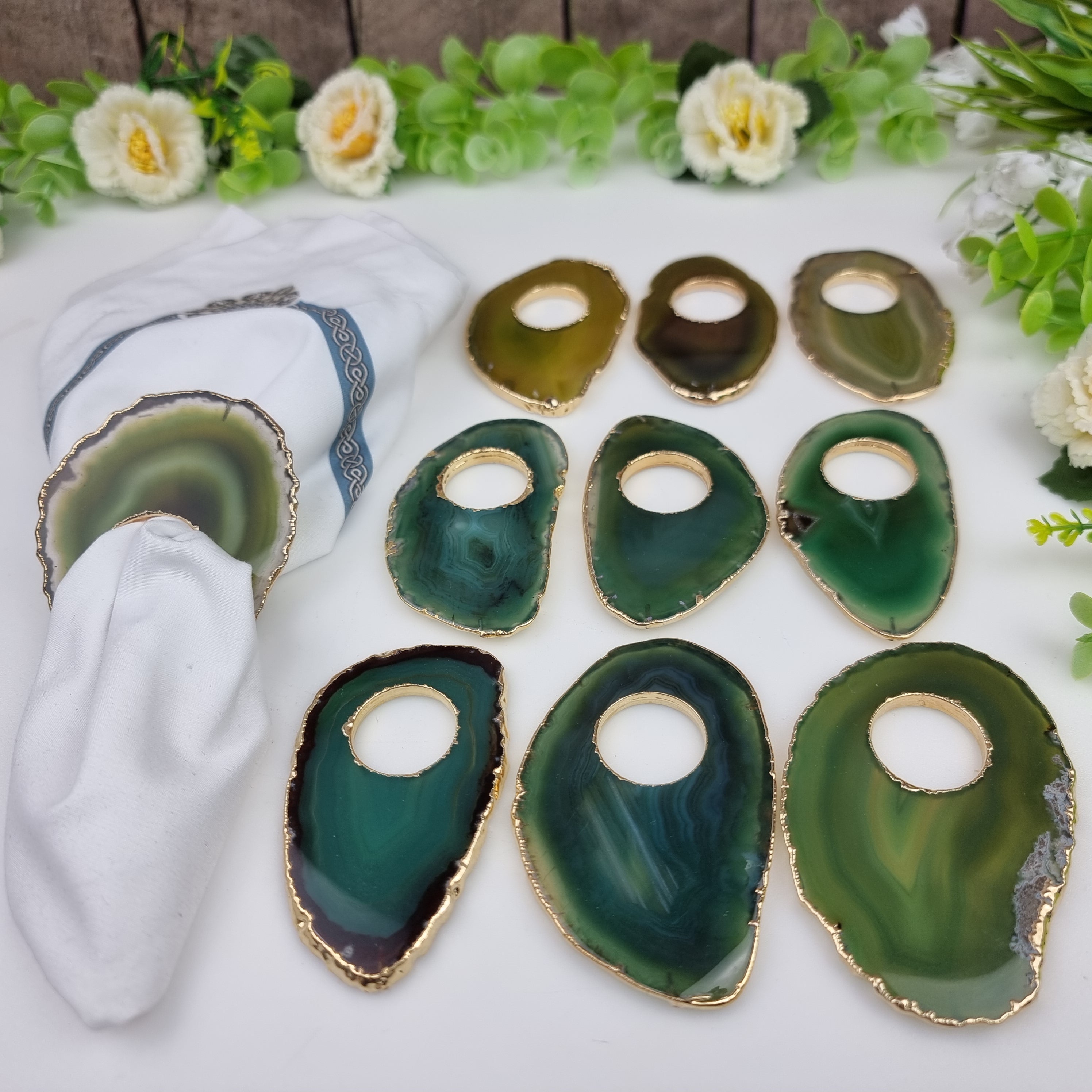 Porta Guardanapos de Ágatas COM Furo BANHO Dourado | Kit 10 Unidades, Tamanho 10 a 12 cm | Peça Artesanal BR Crystals