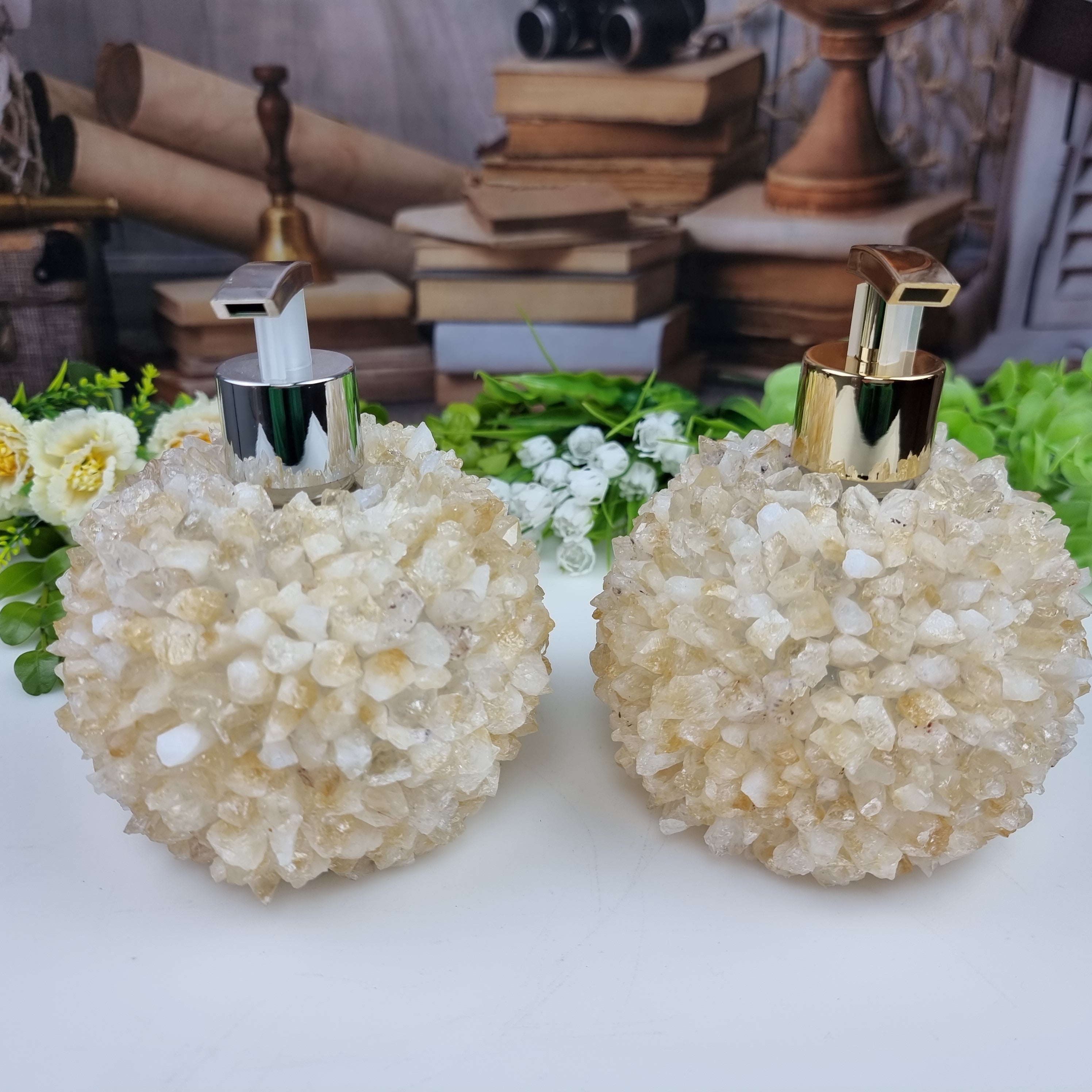 Saboneteira de CITRINO | Altura 15 cm | Bocal Dourado e Prateado | Energia, Beleza e Sofisticação