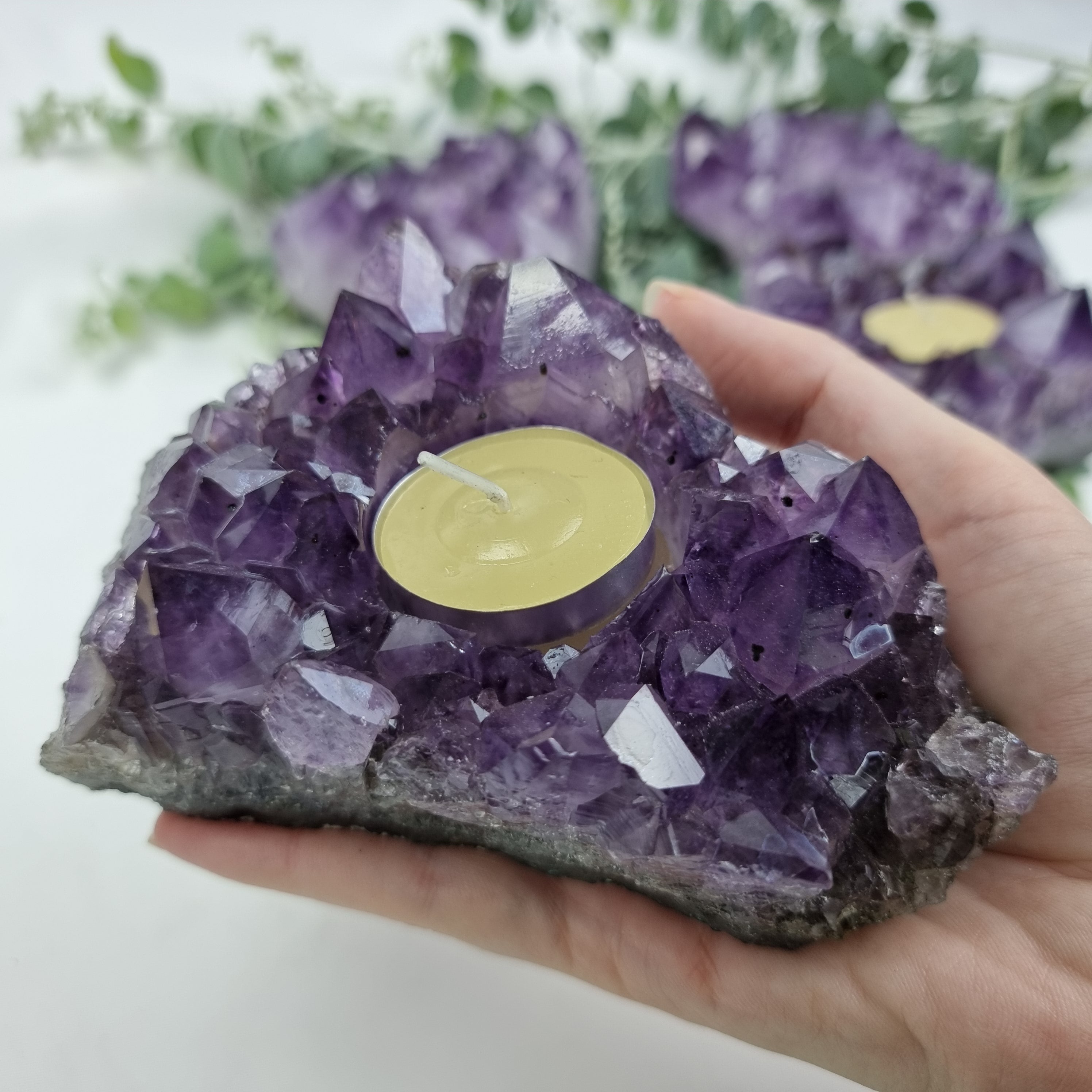 Porta Vela de Ametista Drusa com Cristais Especiais | Energia, Beleza e Sofisticação | Peça Artesanal BR Crystals