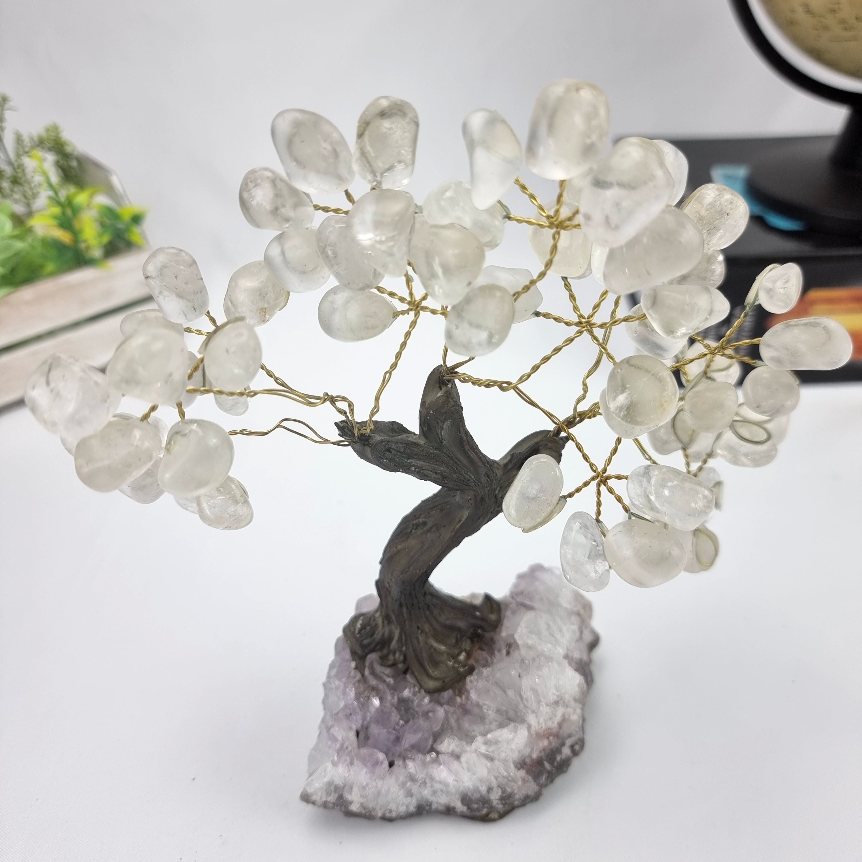 Árvore de CRISTAL Natural | 60 Pedras, 12 galhos | Base de Ametista com 15 cm altura - Peça Artesanal BR Crystals
