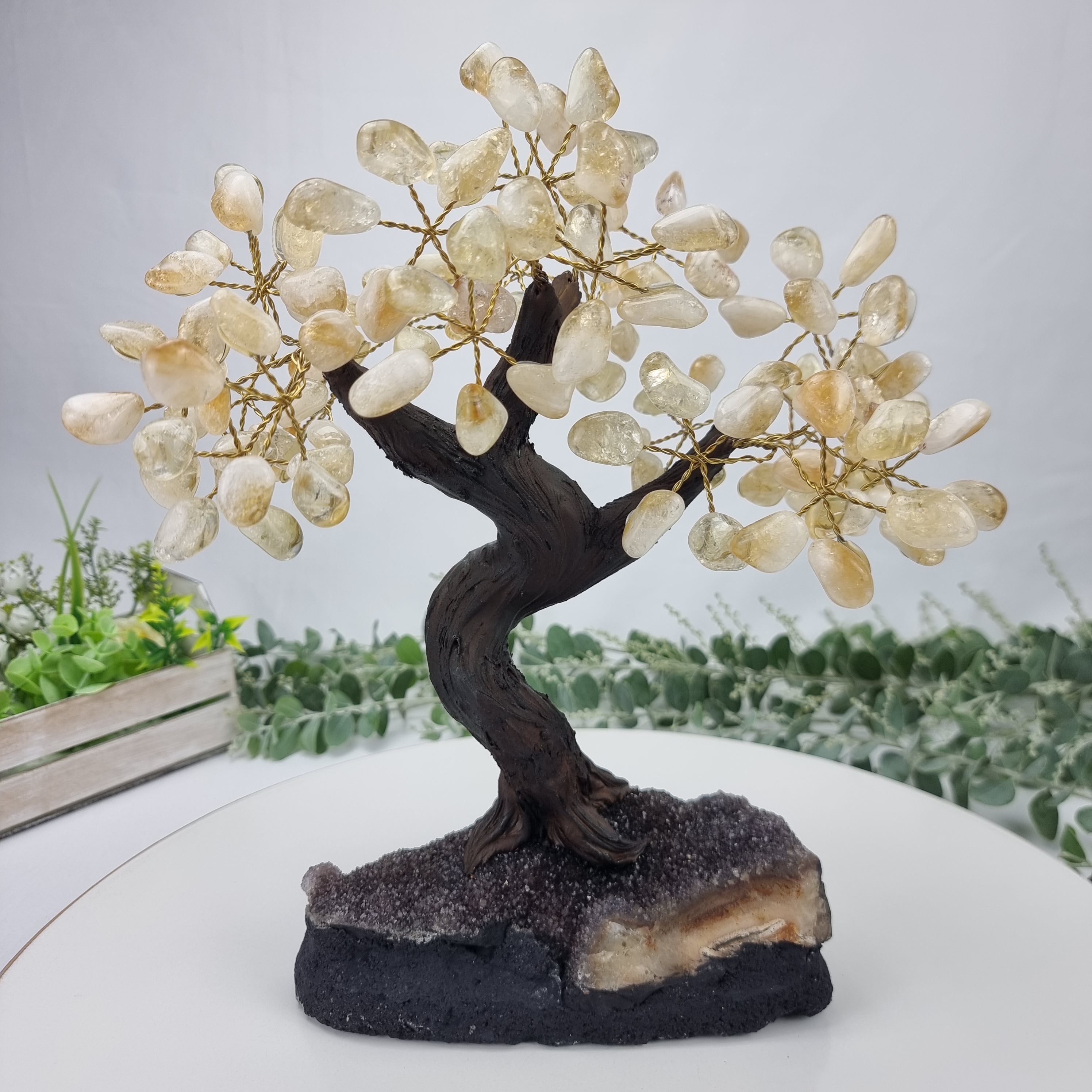 Árvore de CITRINO Natural | 120 Pedras, 24 galhos | Base de Ametista com 20 cm altura - Peça Artesanal BR Crystals