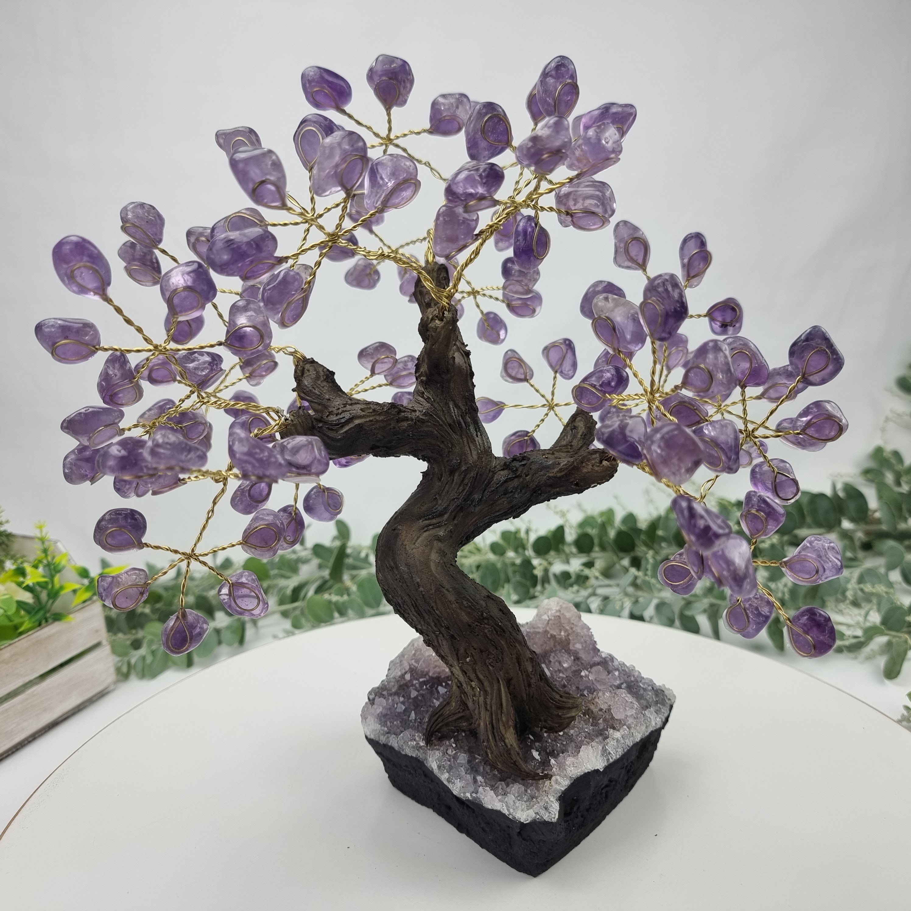 Árvore de AMETISTA Natural | 120 Pedras, 24 galhos | Base de Ametista com 20 cm altura - Peça Artesanal BR Crystals