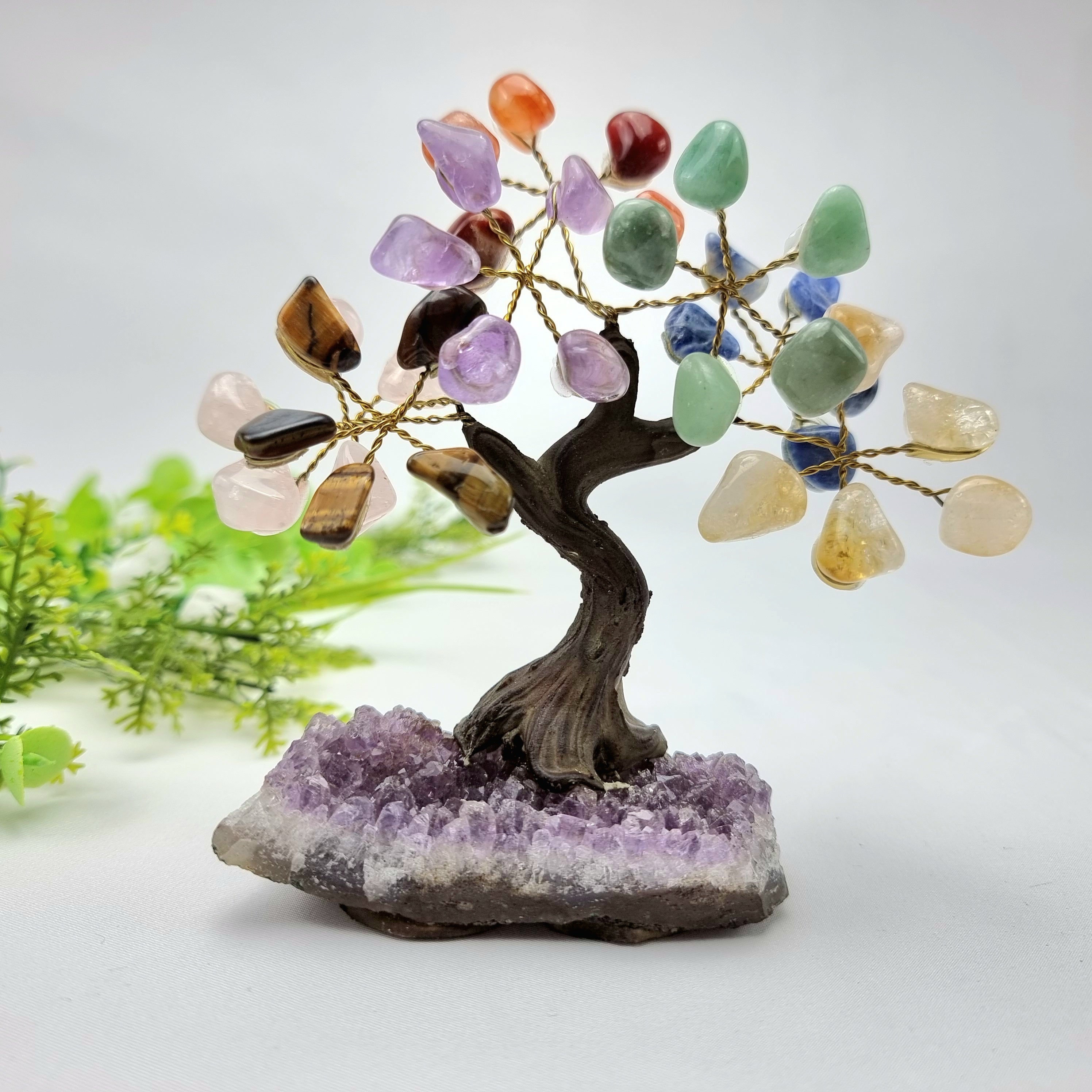 Árvore de 7 CHACRAS Natural | 60 Pedras, 12 galhos | Base de Ametista com 15 cm altura - Peça Artesanal BR Crystals