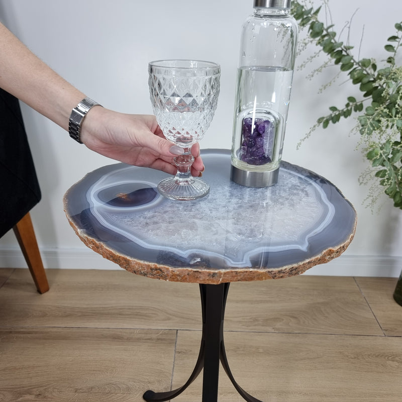 Mesa Lateral Ágatas Naturais Chapas GROSSAS base ferro 60 cm altura