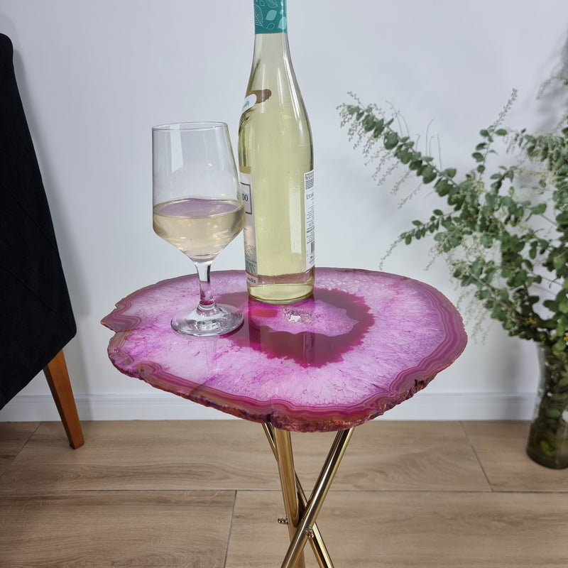 Mesa Lateral de Ágatas Chapas Finas Base dourada 60 cm Altura, Peso 5 kgs