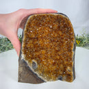 Drusa de Citrino Especial | Peso 1,15 Kgs, Altura de 14 cm | Peça Artesanal BR Crystals