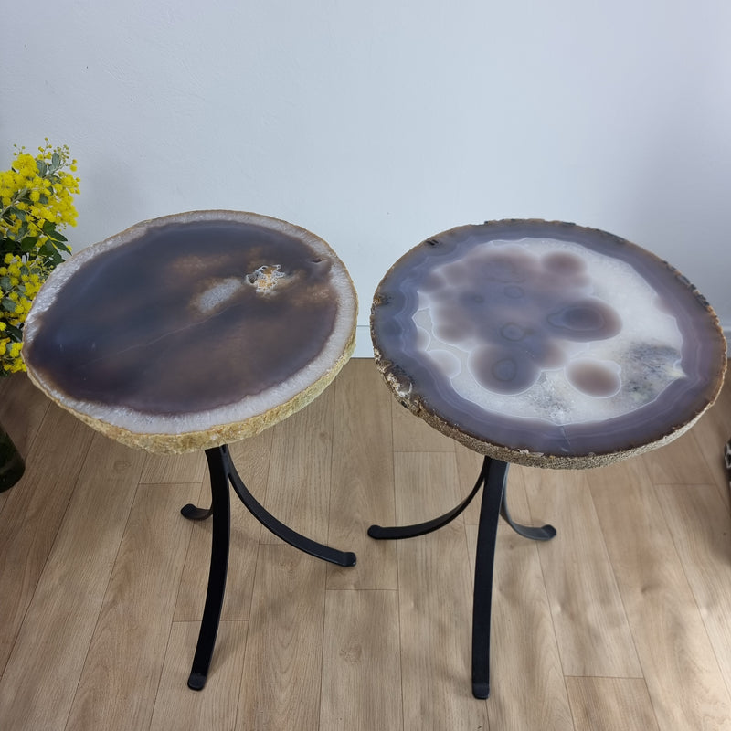 Mesa Lateral (PAR) Ágatas Naturais Chapas GROSSAS base ferro 60 cm Altura