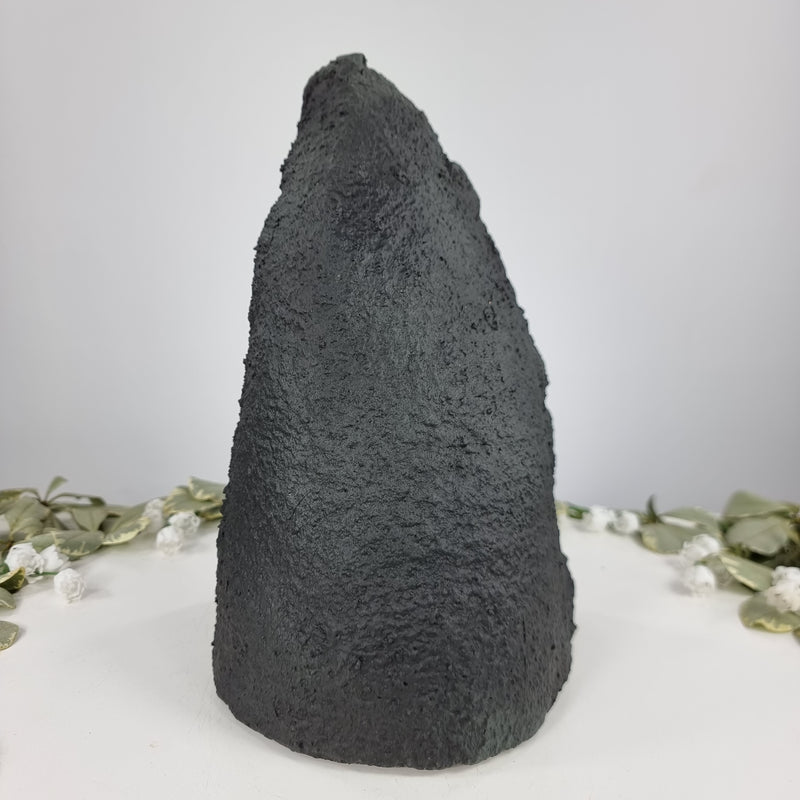 Capela em Ametista Bruta Drusa - Geodo de Ametista 5,10 Kgs, Energia, Beleza e Sofisticação
