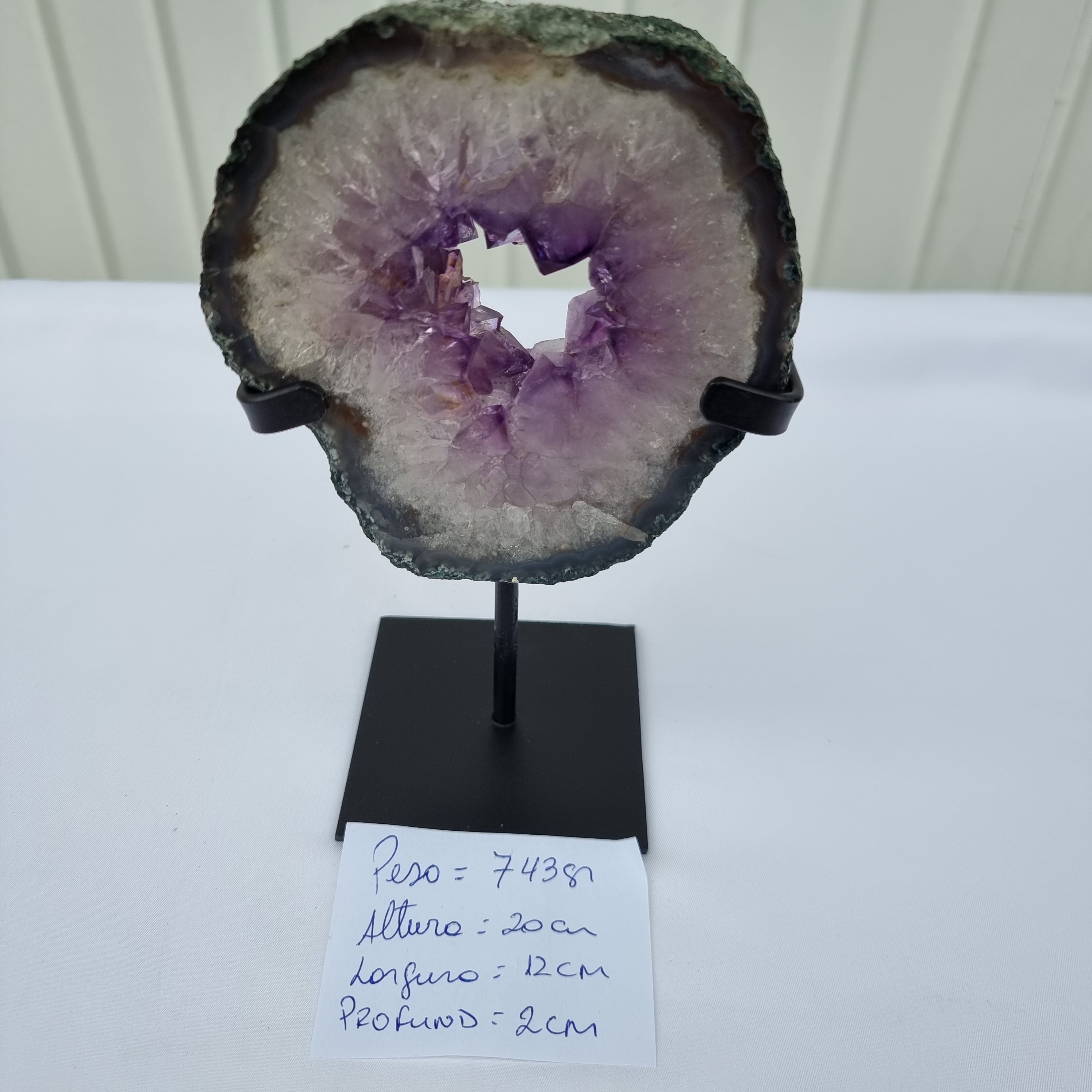 Argola de Ametista com Cristais Roxos | Base de ferro Preta | Peso 0,75 kgs, Altura 20 cm | Energia, Beleza e Sofisticação