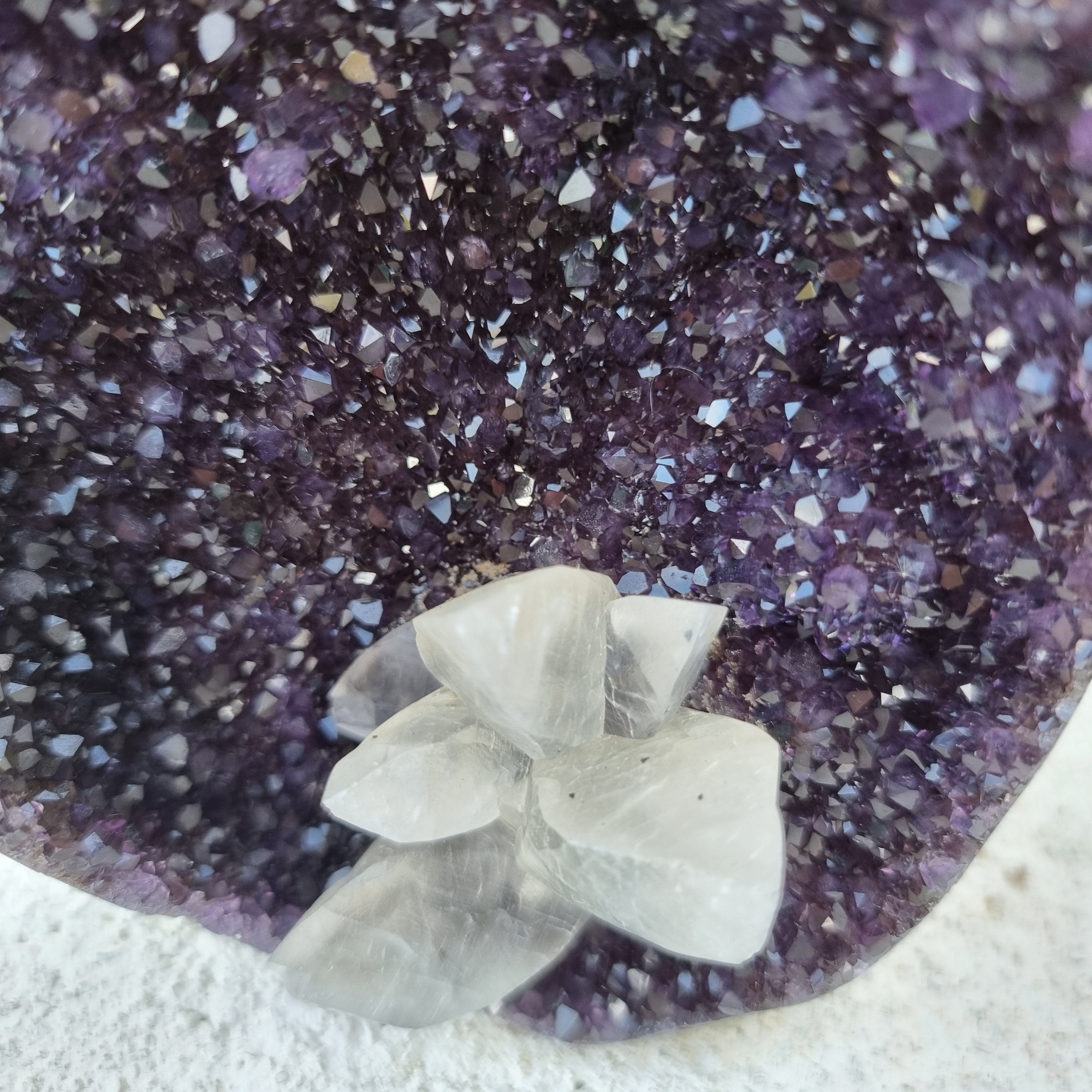 Ametista Roxa Super Especial | Peso 1,25 Kgs, Altura 16 cm | Energia, Beleza e Sofisticação