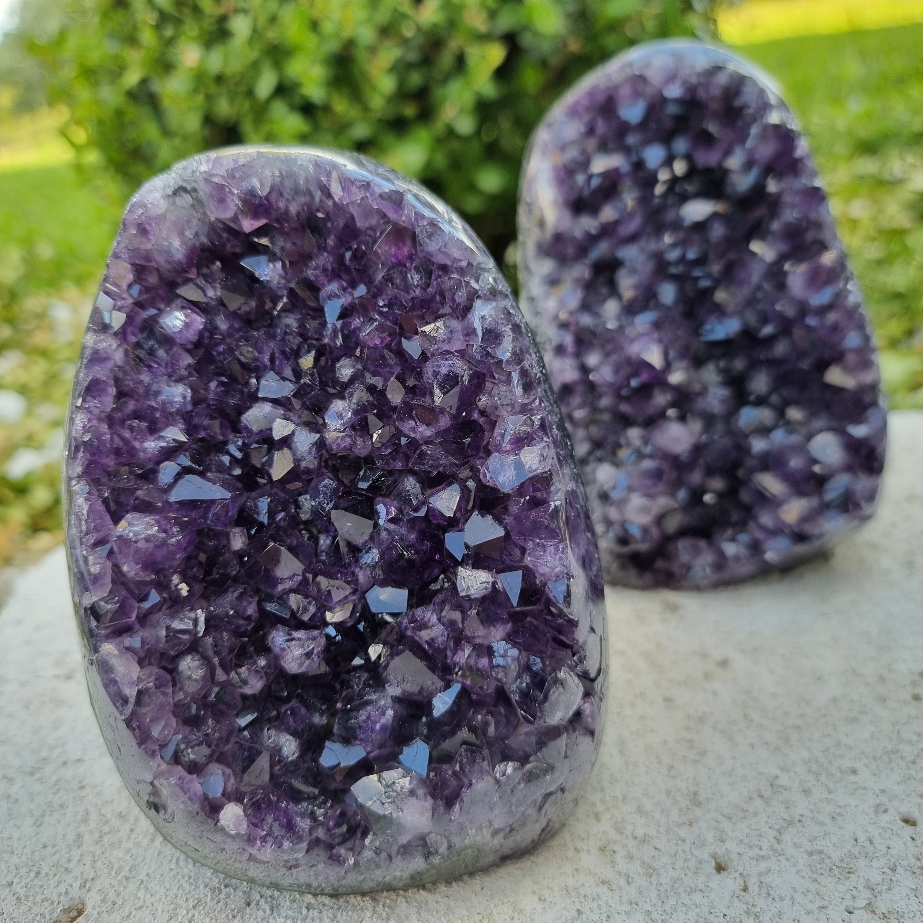 Ametista Formas Especial | Peso 1,95 Kgs, Altura 13 cm | Energia, Beleza e Sofisticação