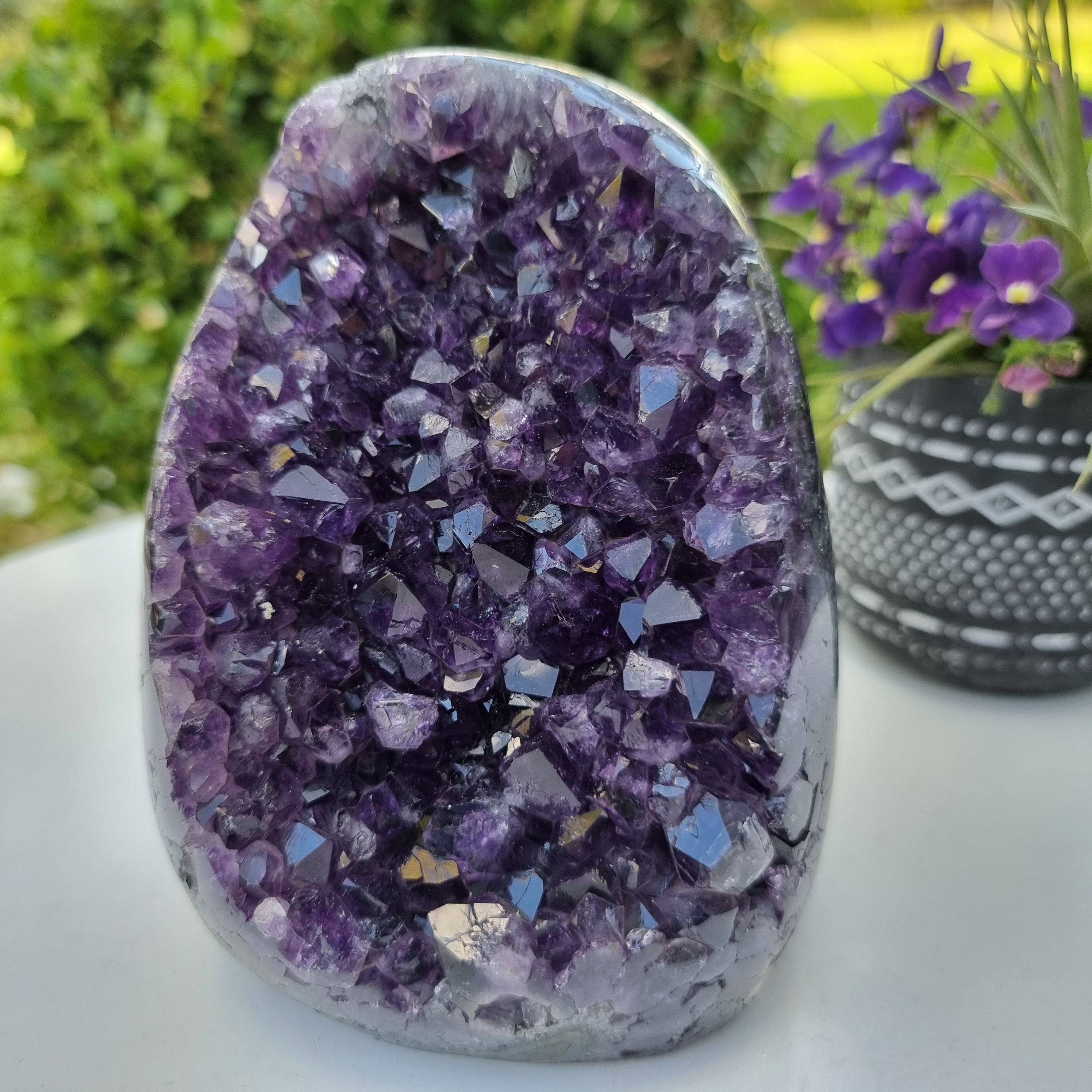 Ametista Formas Especial | Peso 1,95 Kgs, Altura 13 cm | Energia, Beleza e Sofisticação