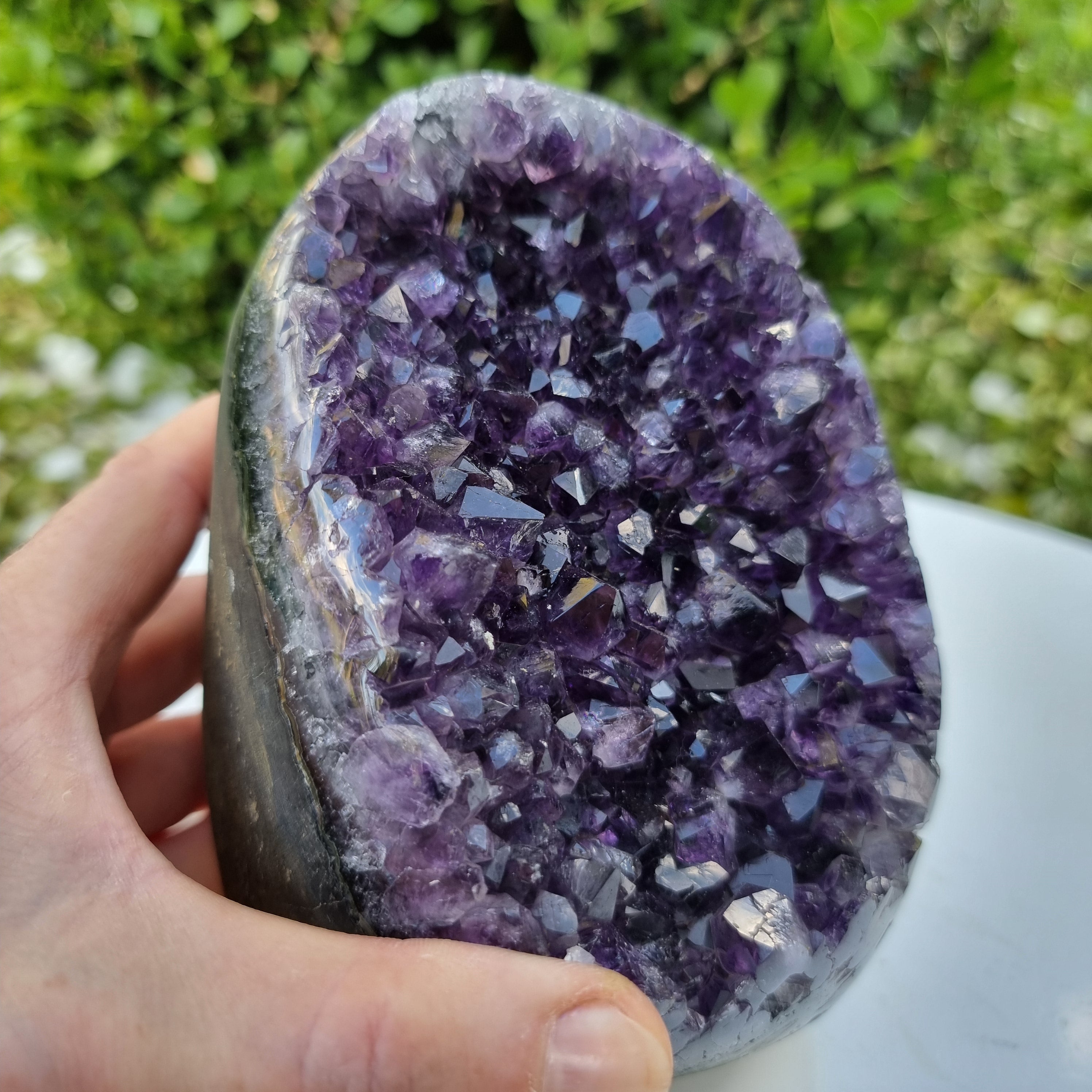 Ametista Formas Especial | Peso 1,95 Kgs, Altura 13 cm | Energia, Beleza e Sofisticação