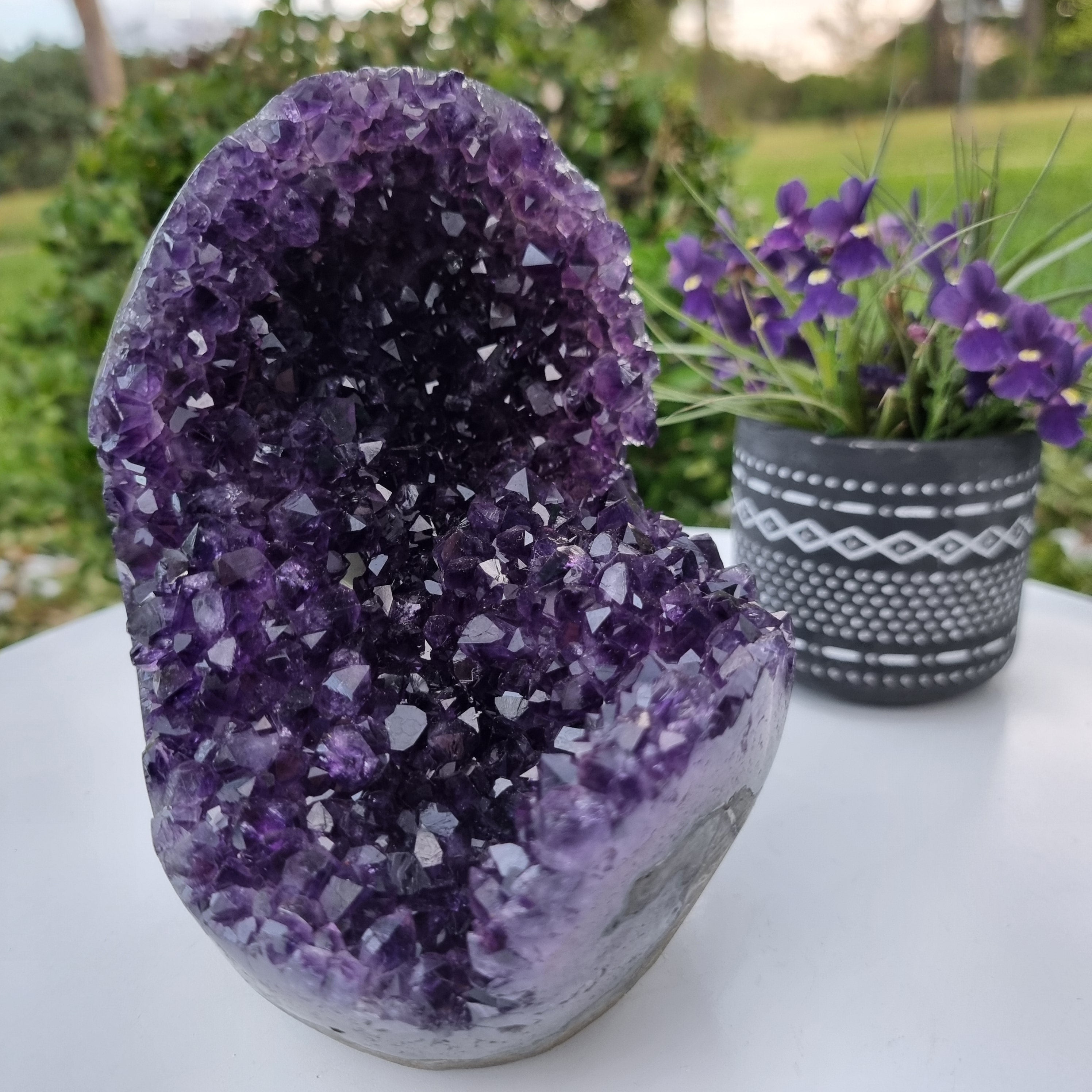 Ametista Roxa Super Especial | Peso 2,05 Kgs, Altura 17 cm | Energia, Beleza e Sofisticação