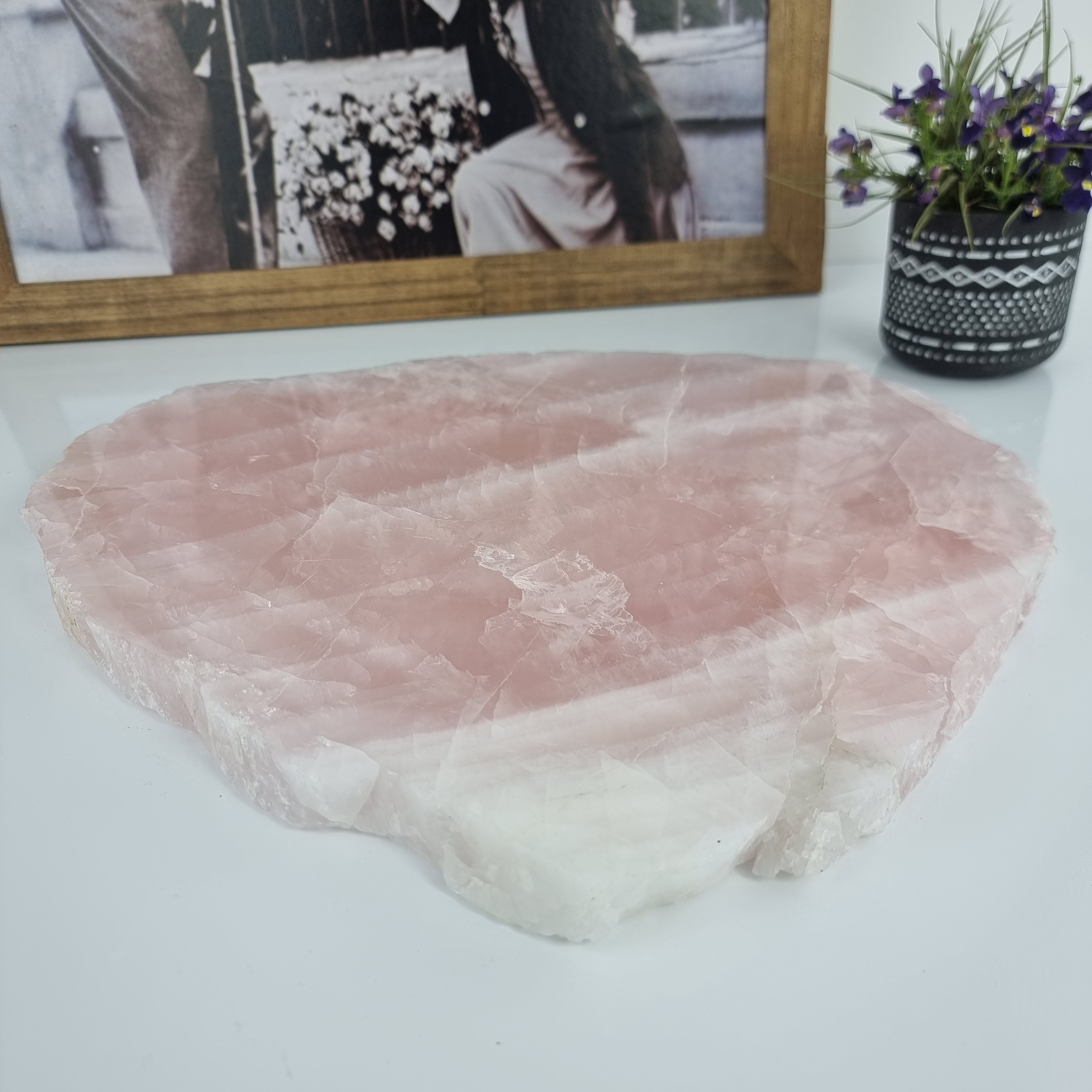 Bandeja de QUARTZO ROSA Bordas Naturais | 1 Unidade | Tamanho 30 cm | Peça Artesanal BR Crystals