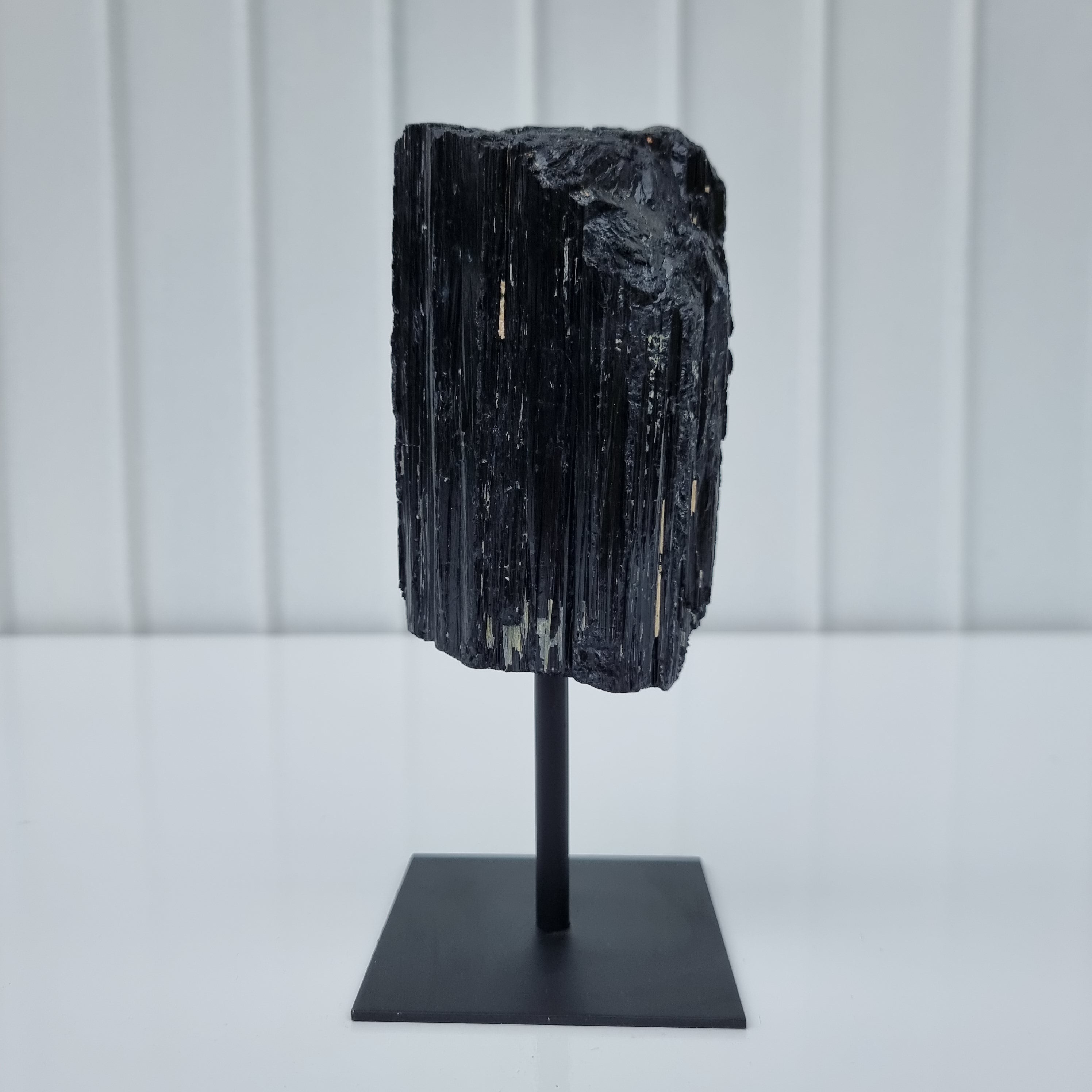 Turmalina Negra Natural Super Especial | Peso 1,00 Kgs, Altura 20 cm | Energia, Beleza e Sofisticação