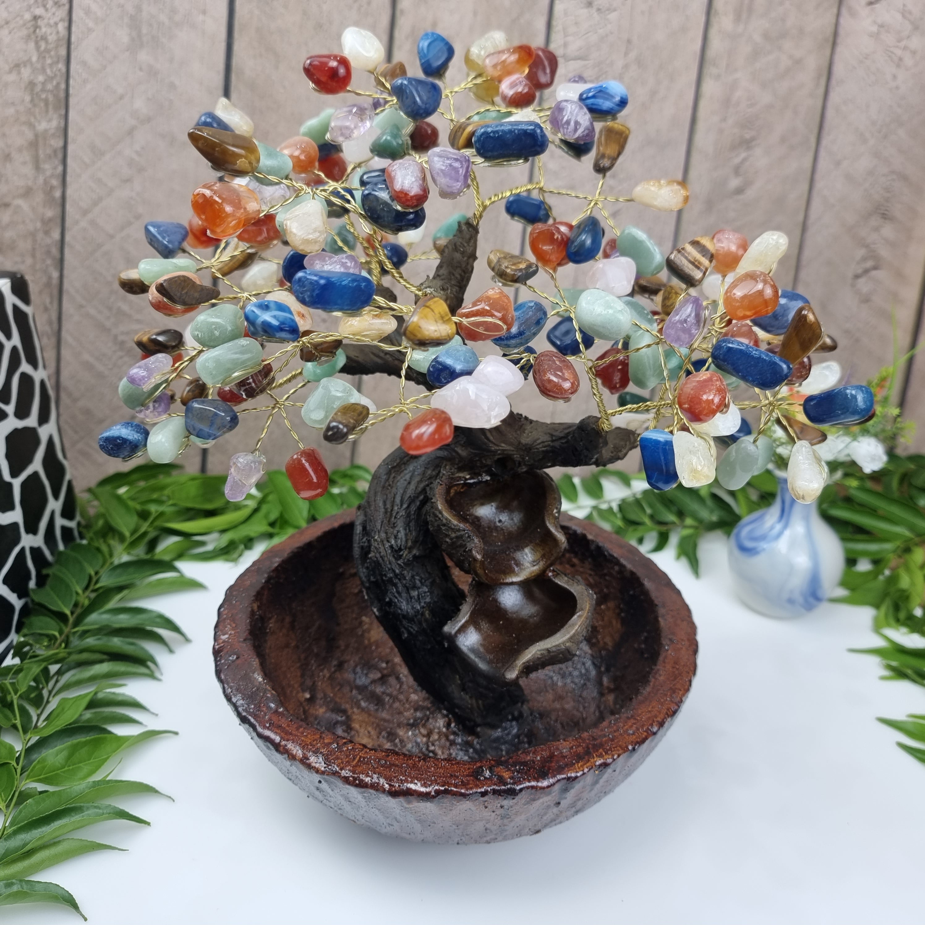 FUENTE árbol de piedras preciosas 36 ramas y 180 piedras 50 cm altura peso 2,0 kg