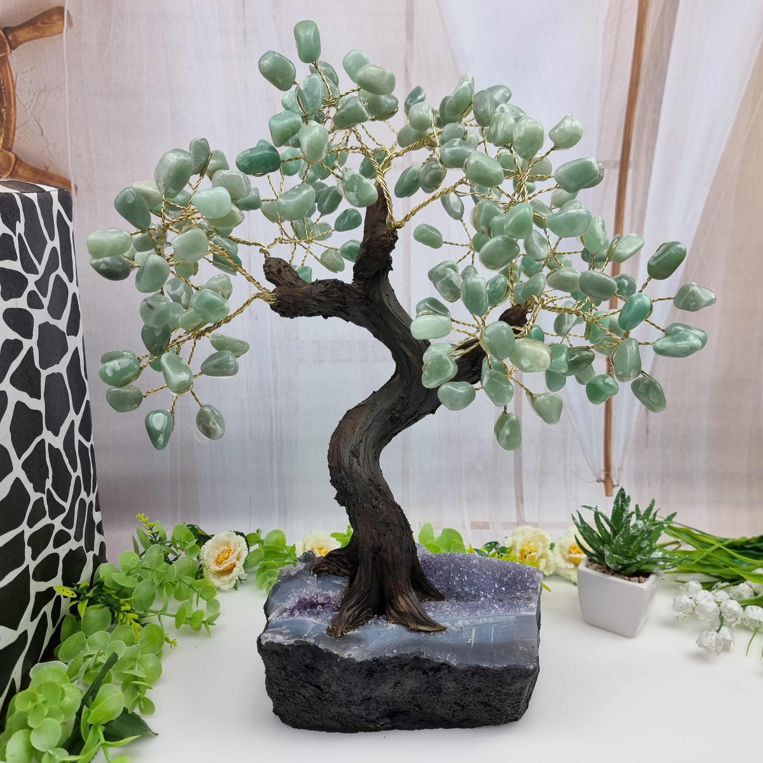 Árbol de piedras preciosas 36 ramas y 180 piedras 30 cm altura peso 2,5 kg