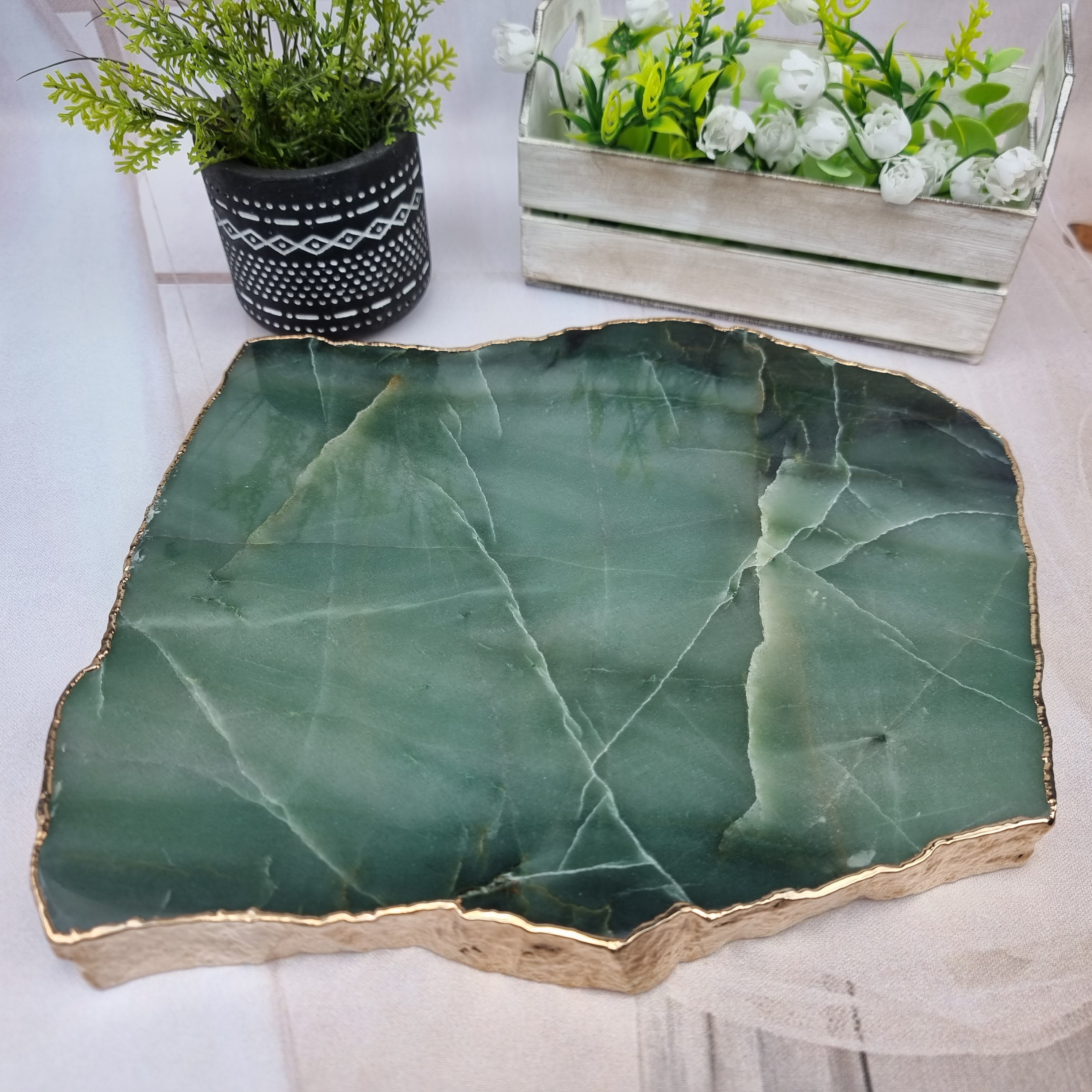 Bandejas de Cuarzo con BORDES DORADOS tamaño 30 a 35 cm y peso 3 kg