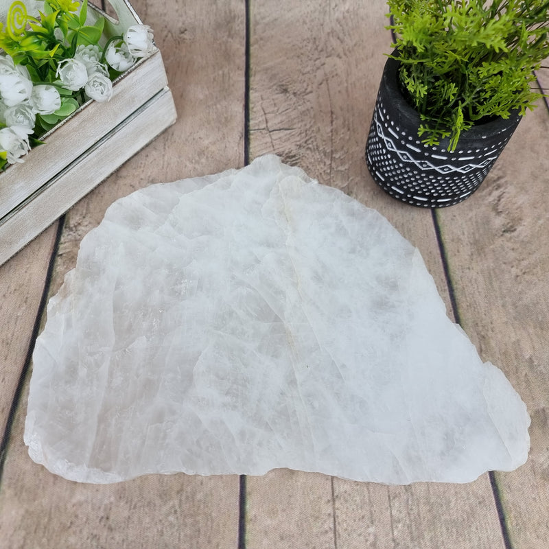 Bandejas de Cuarzo con BORDES NATURALES tamaño 30 a 35 cm y peso 3 kg