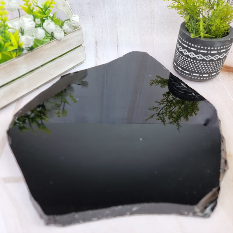 Bandejas de Cuarzo con BORDES NATURALES tamaño 30 a 35 cm y peso 3 kg