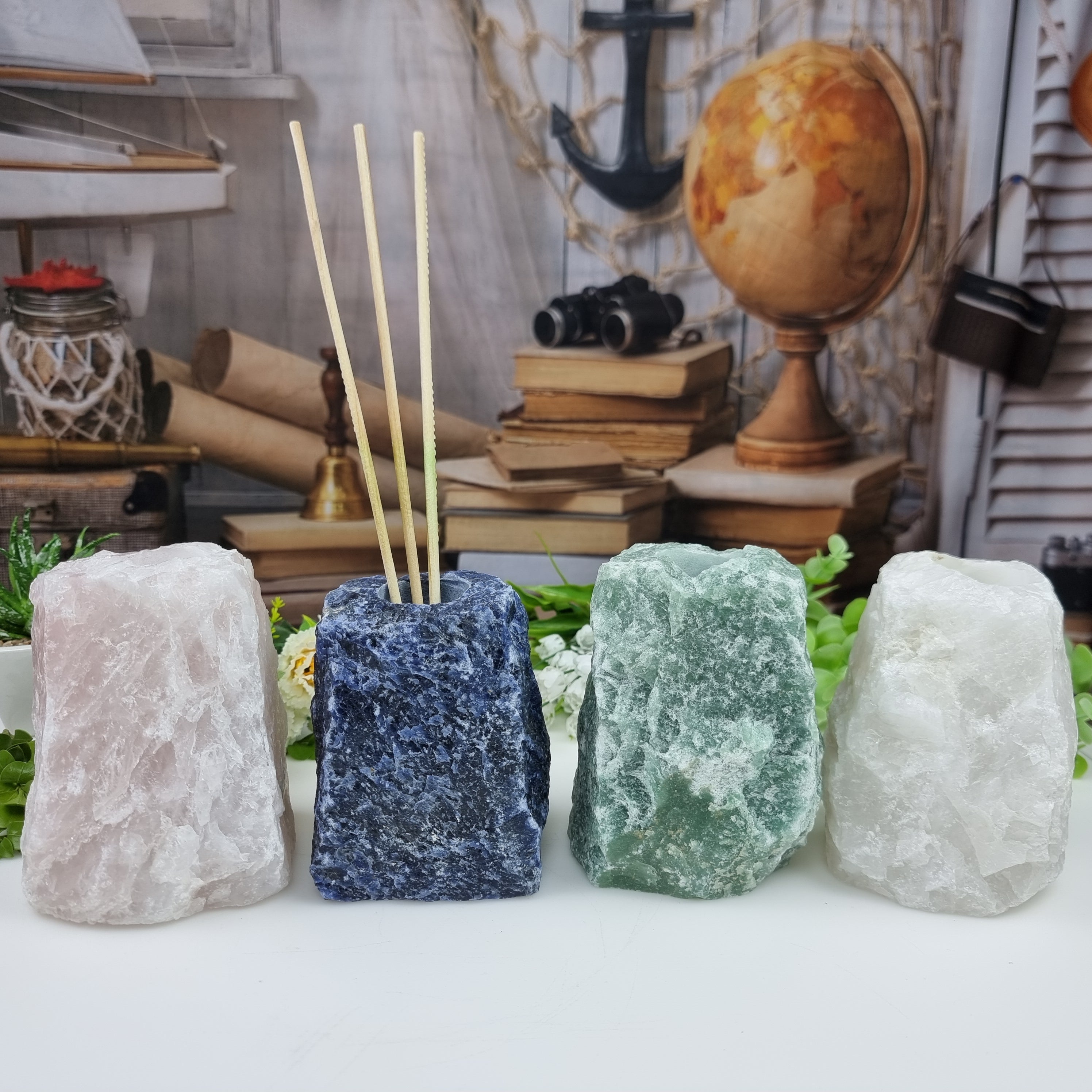 Difusor de Quartzos Sortidos Pedras Naturais altura 15 cm e Peso total de 1,50 kg